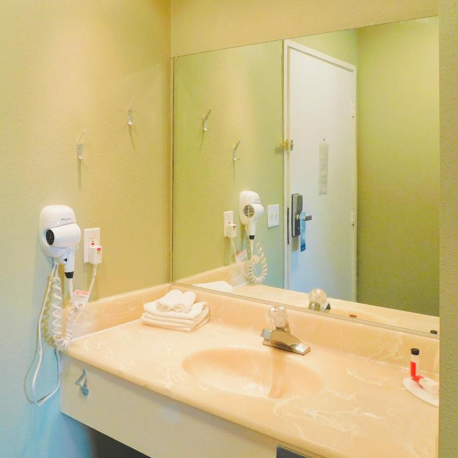 Travelodge By Wyndham Big Bear Lake Ca Ngoại thất bức ảnh