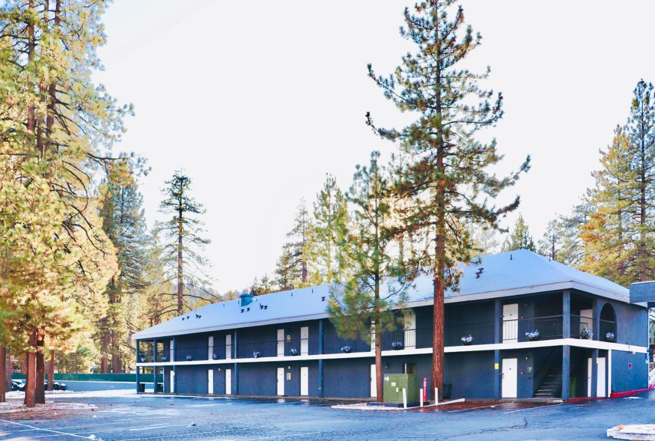 Travelodge By Wyndham Big Bear Lake Ca Ngoại thất bức ảnh